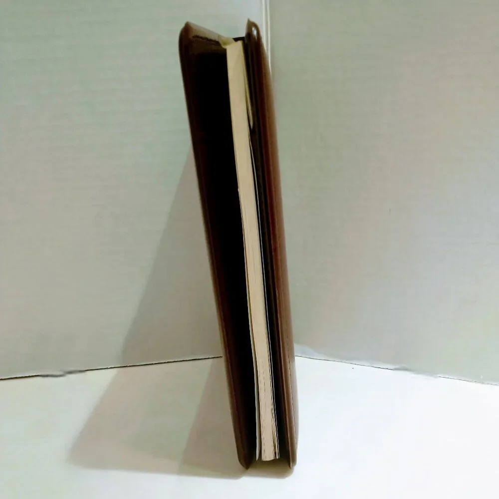 HUGO BOSS VEGAN LEATHER NOTE BINDER + NOTEPAD